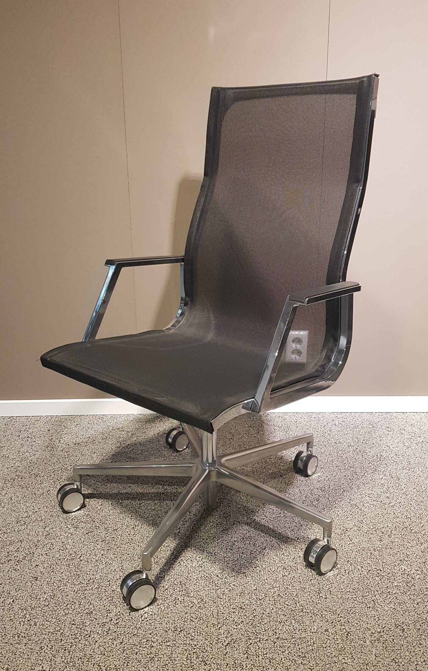 Nulite Vergaderstoel 24040 - OUTLET - 