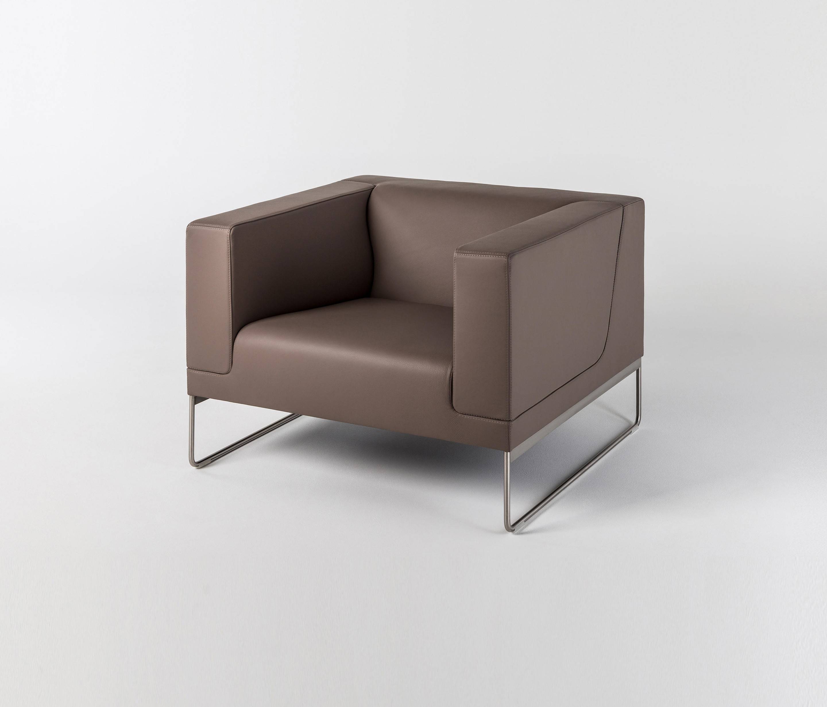 Tritos Armchair