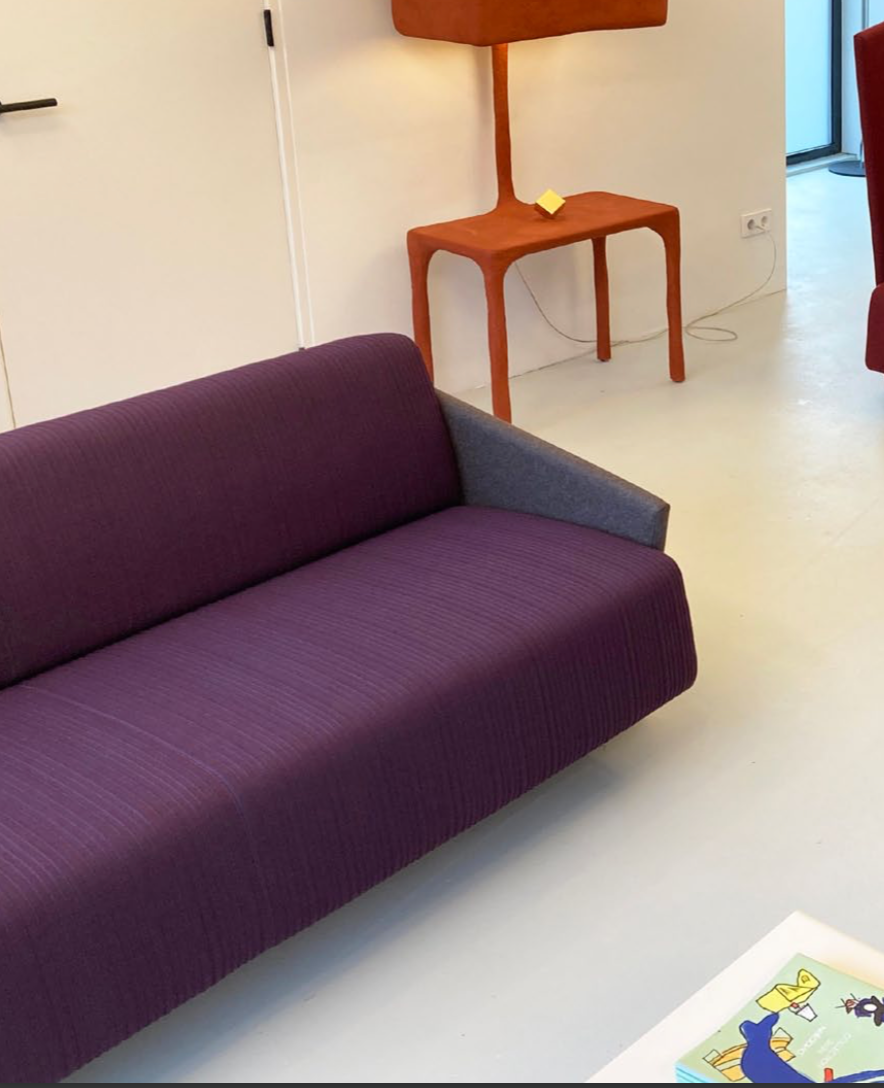 CONTRA Sofa 2