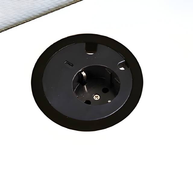 Power Grommet TWIST Round USB-C Charge