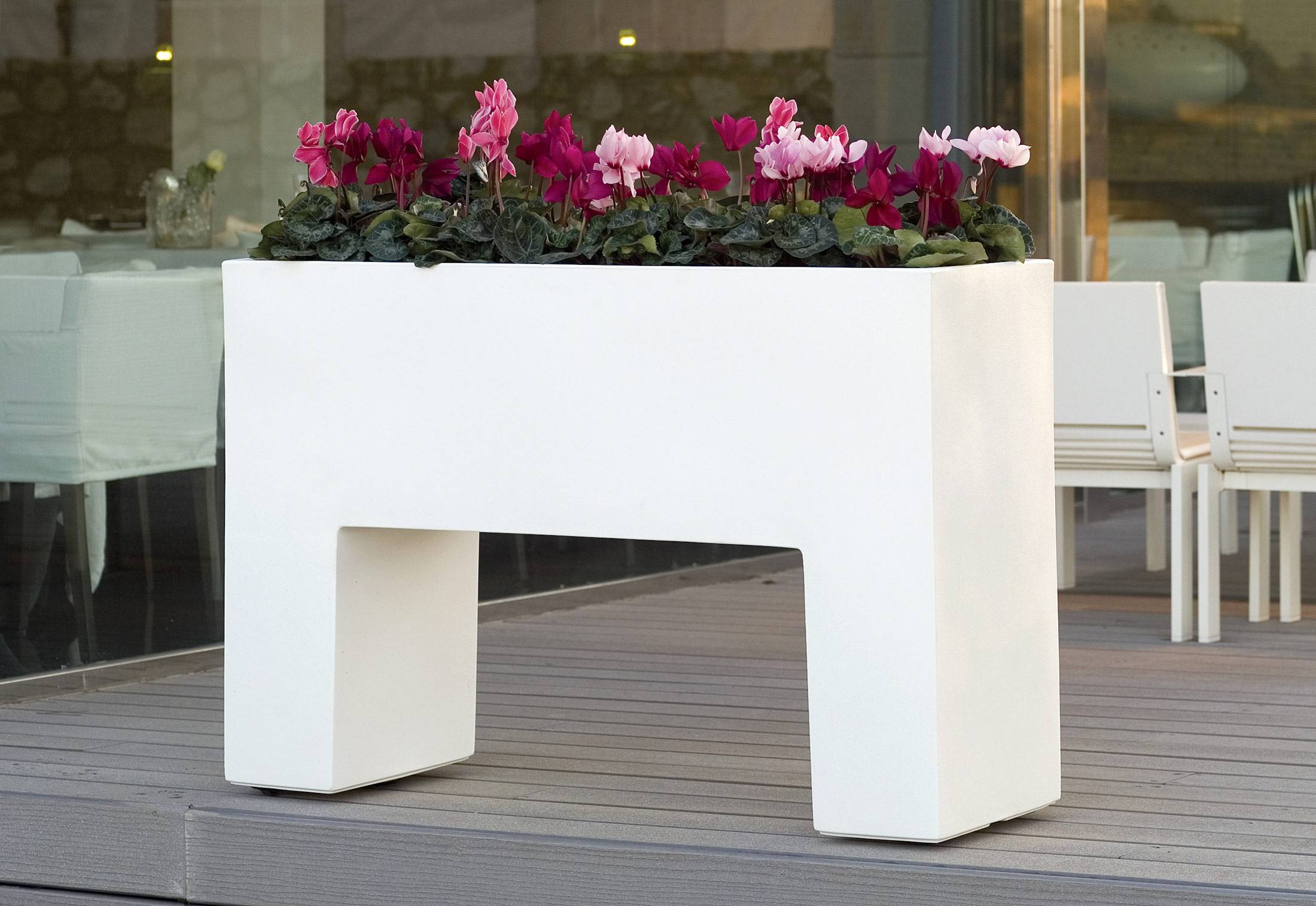 Muro Planter