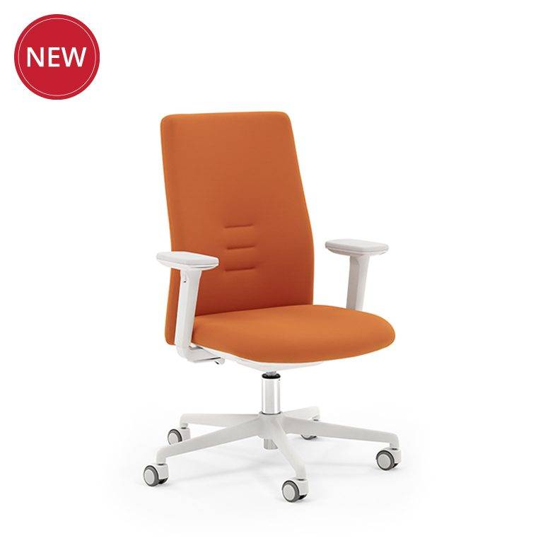 New QUEEN Manager Chair