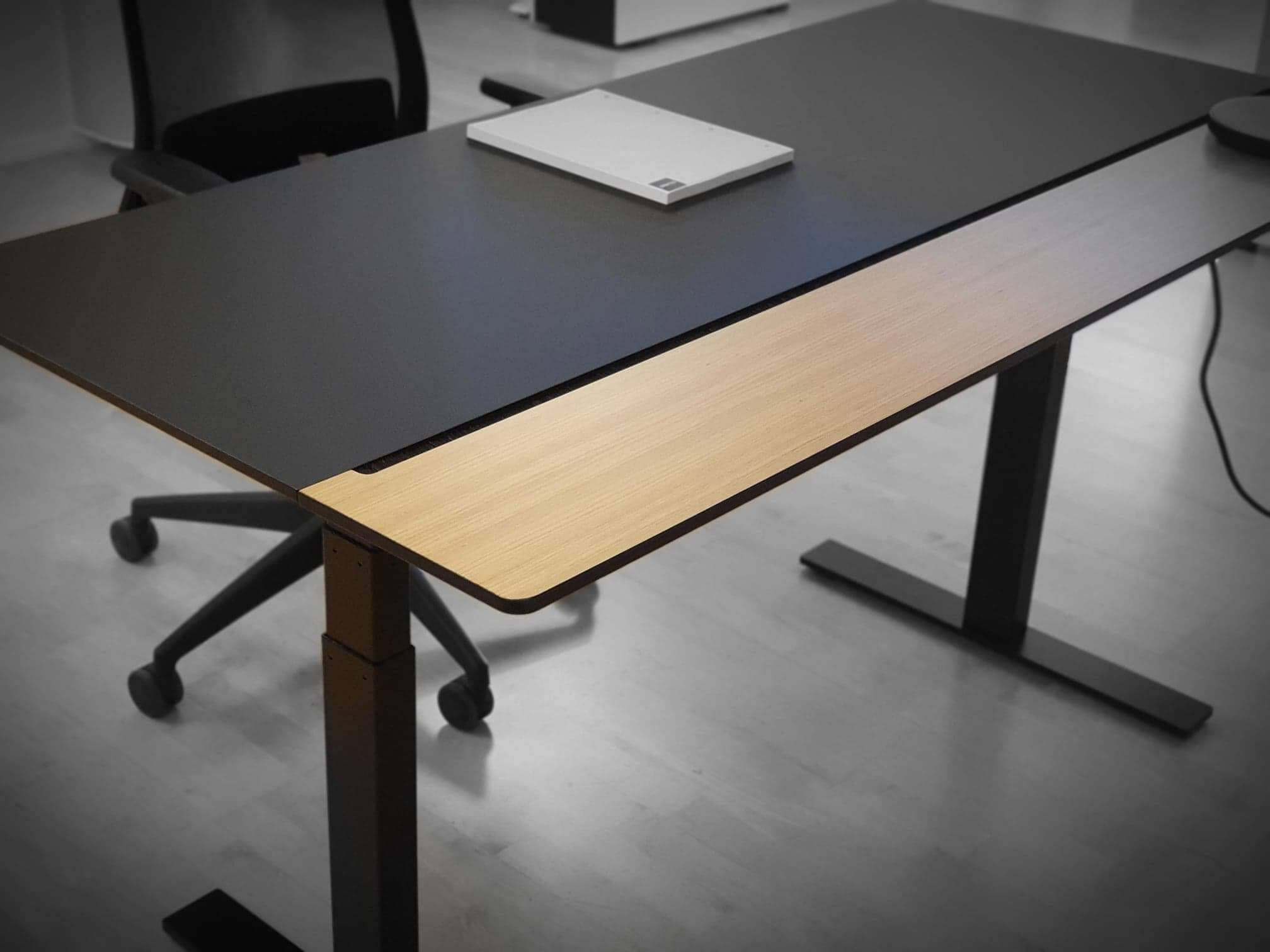 RAW Desk with Split Top