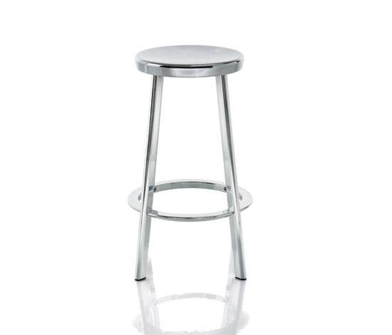 Deja-Vu Stool Medium polished