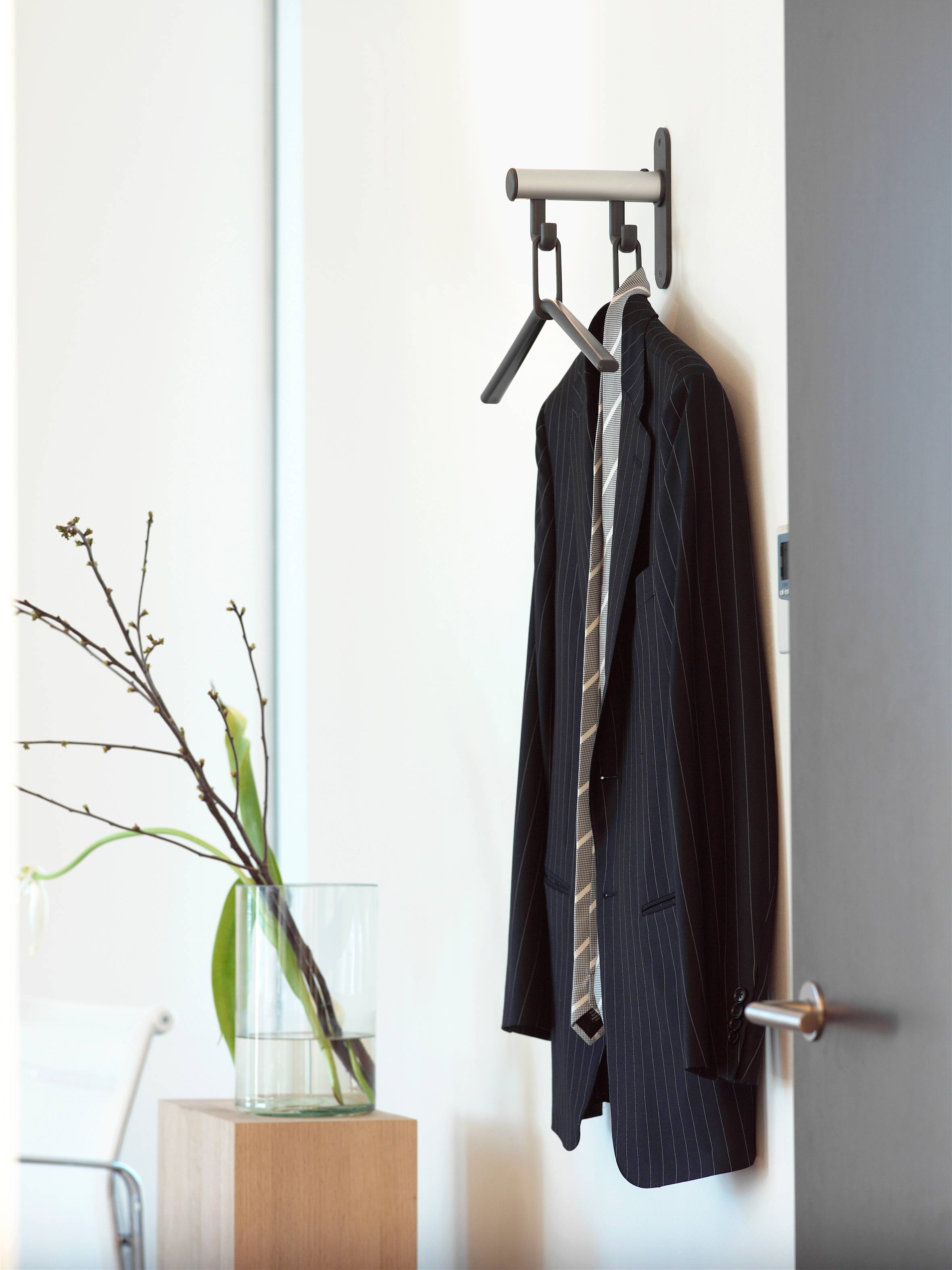 Tertio H16K - Wandkapstok