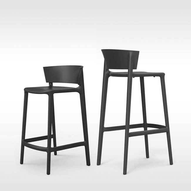 Africa Bar Stool