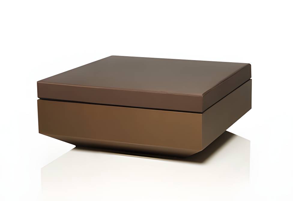 Vela Collection